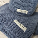 WINTERENSEMBLE SCHAL & MÜTZE MIT KASCHMIR - BLAUGRAU