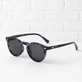 Sonnenbrille- im Retro-Stil mit einfarbigem Harz- NEW WINTER