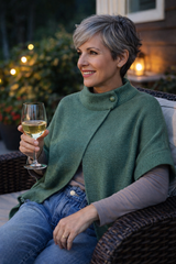 OVERSIZE Strickponcho mit Nackenknopf – 360°