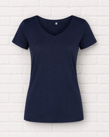 Klassisches Bio T- Shirt mit V- Ausschnitt - VERDANT WINTER