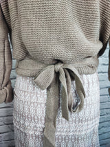 Nachhaltige Wickel- Strickjacke in BIO QUALITÄT- Hellbraun