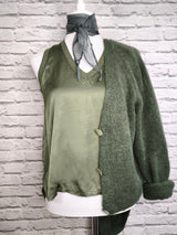 V-Ausschnitt Tanktop aus fließender Viskose- 4 JAHRESZEITEN