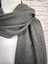 Superweicher Kaschmirschal mit Fransen UNISEX- 4 JAHRESZEITEN