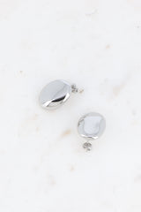 Ohrstecker mit ovalem Spiegelmuster- Silber