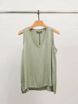 V-Ausschnitt Tanktop aus fließender Viskose- 4 JAHRESZEITEN