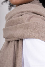 Unifarbener Strickschal - Supersoft - Haselnuss