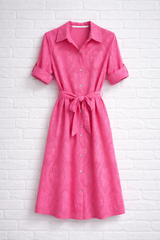 Kleid mit Broderie-Spitze und Taillengürtel- NEW WINTER