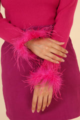 Strickpullover mit Feder-Details- GEDECKTER WINTER