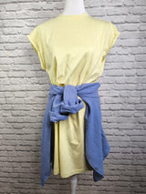 T- SHIRTKLEID MIT TURTLE NECK- Gelb