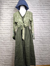 Crop- Wickel- Seidenbolero- Grün gemustert