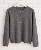 Rundhals-Cardigan aus Kaschmir- Dark Grey- SMART SUMMER