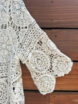 Boho-Häkel-Cardigan- Elfenbein- Verdant Winter & 360°