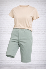 Chino-Bermuda-Shorts- Salbeigrün - verschiedene Farbtypen