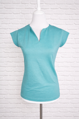 T-SHIRT mit V- Ausschnitt BELICE- Dusty Blue - SMART SUMMER