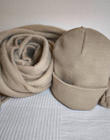 FLUFFY SCHAL- DUNKLER FRÜHLING SOMMER