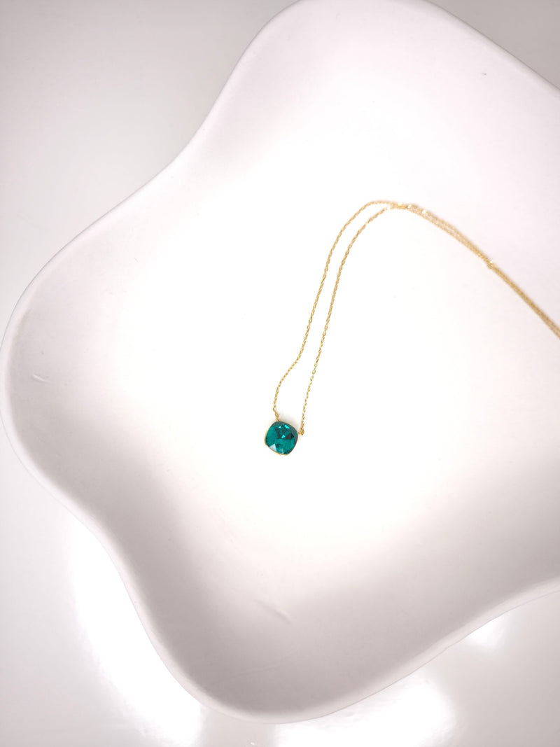 Halskette mit  Swarovski® Kristallen- Alpingrün