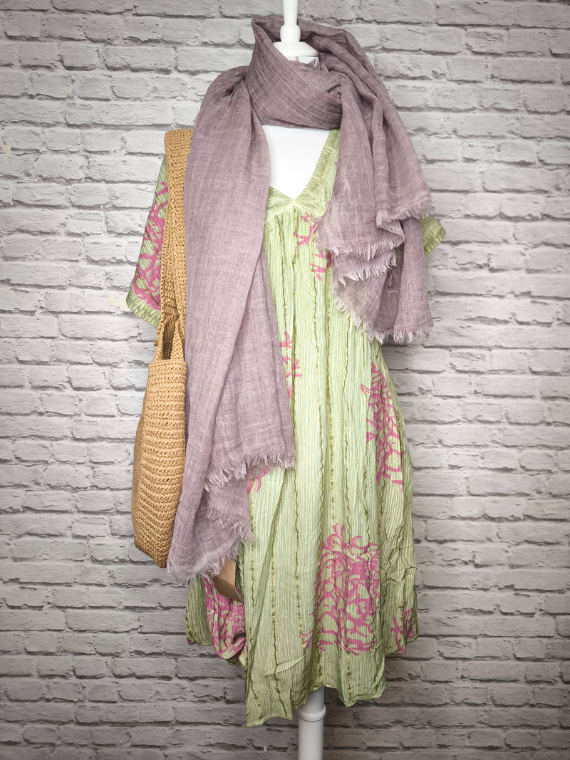 Easy-to-wear Sommer Tunikakleid- Pistazie