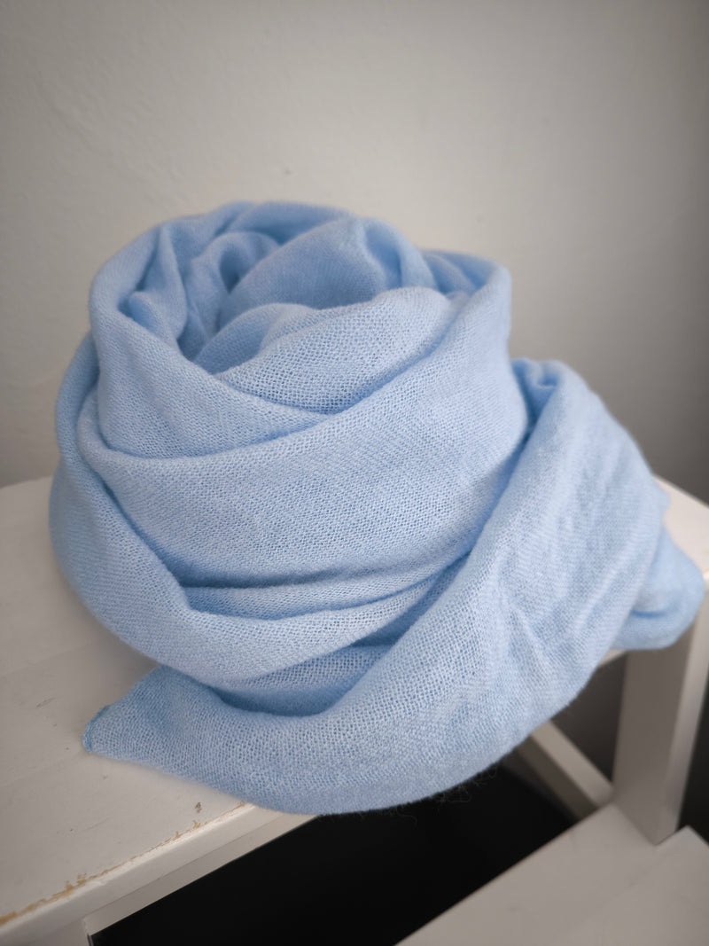 Unifarbener Strickschal - Supersoft - Hellblau