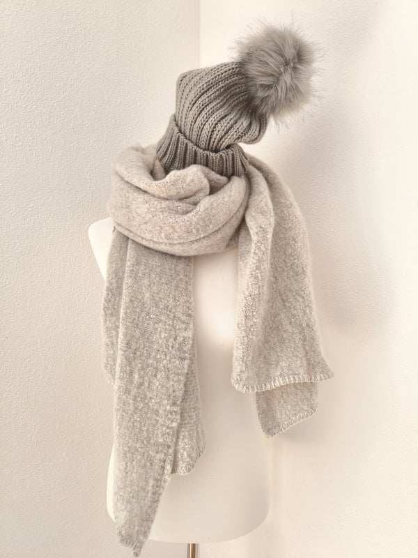 POM POM CHUNKY BEANIE UNISEX- DUNKLER FRÜHLING SOMMER