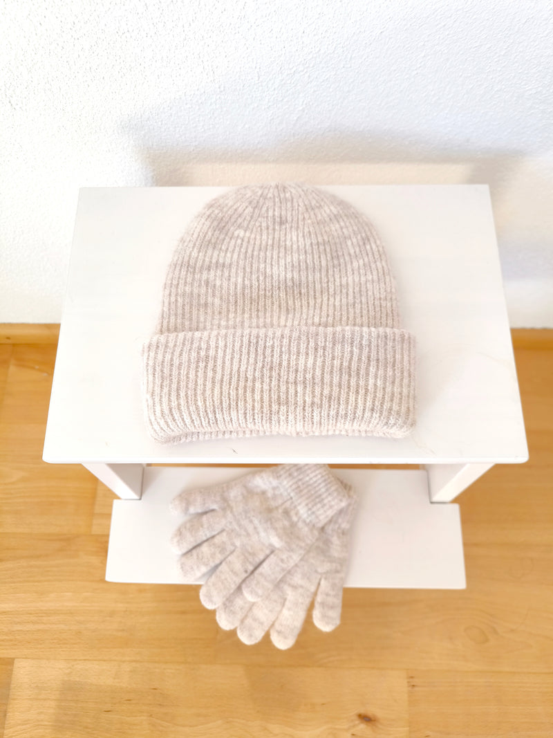 COZY RIPPED BEANIE- DUNKLER FRÜHLING SOMMER