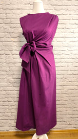 Ärmelloses Wickelkleid mit seitlicher Drapierung- GEDECKTER WINTER