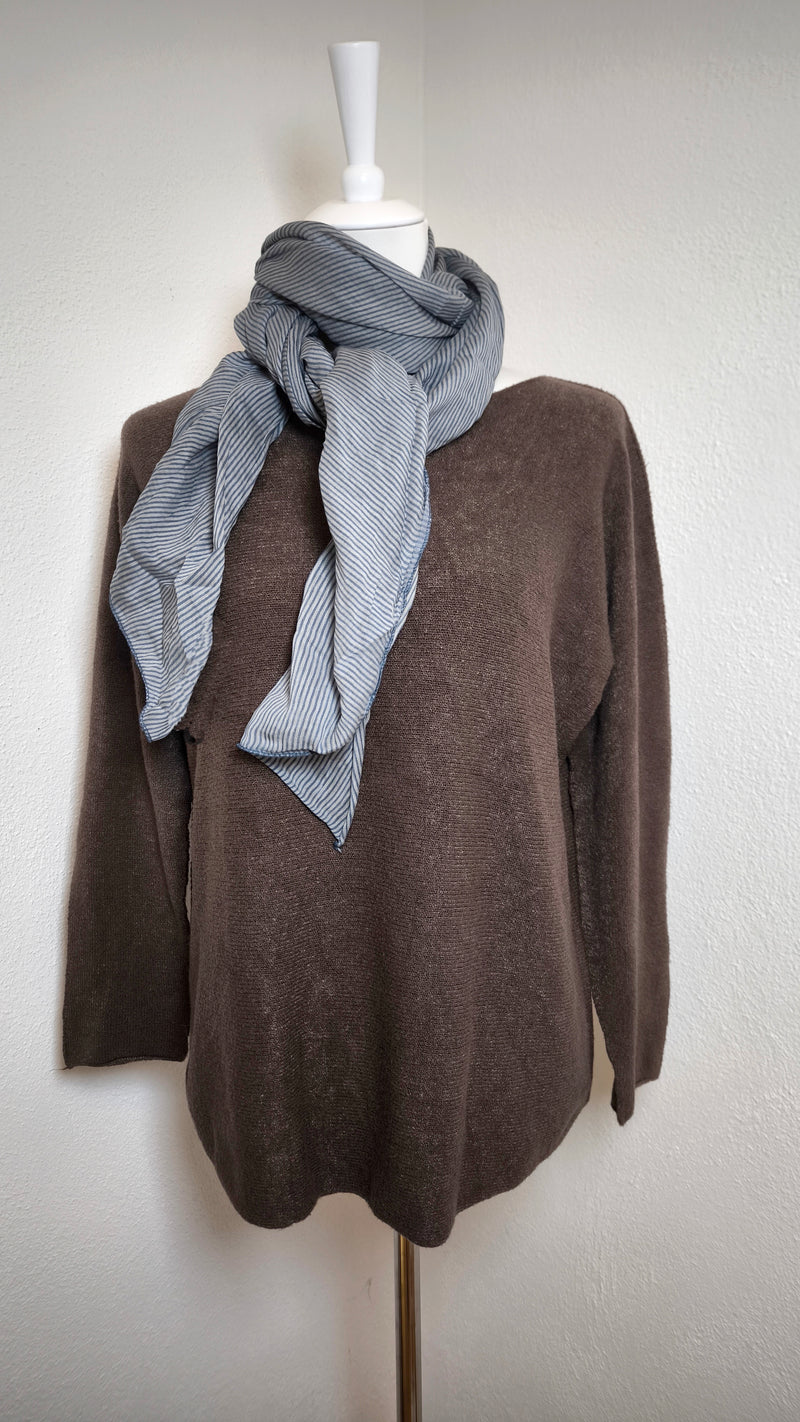 Weicher V- Pullover aus Viskose mit Rundsaum- 4 JAHRESZEITEN