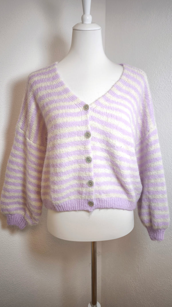 Gestreifte Strickjacke mit Knöpfen- DUNKLER FRÜHLING SOMMER