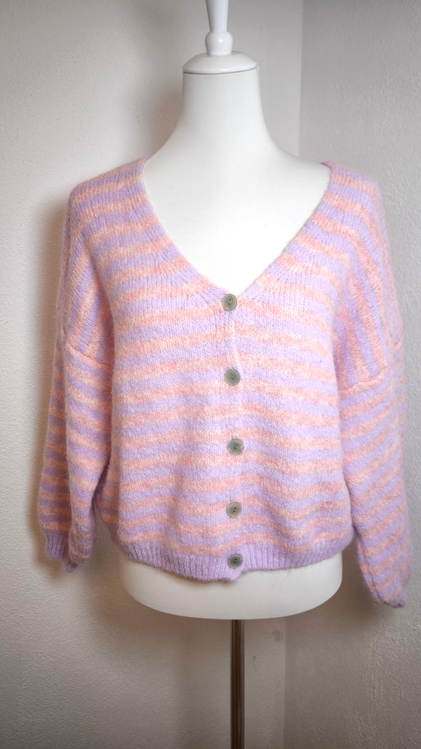 Gestreifte Strickjacke mit Knöpfen- FRÜHLING SOMMER