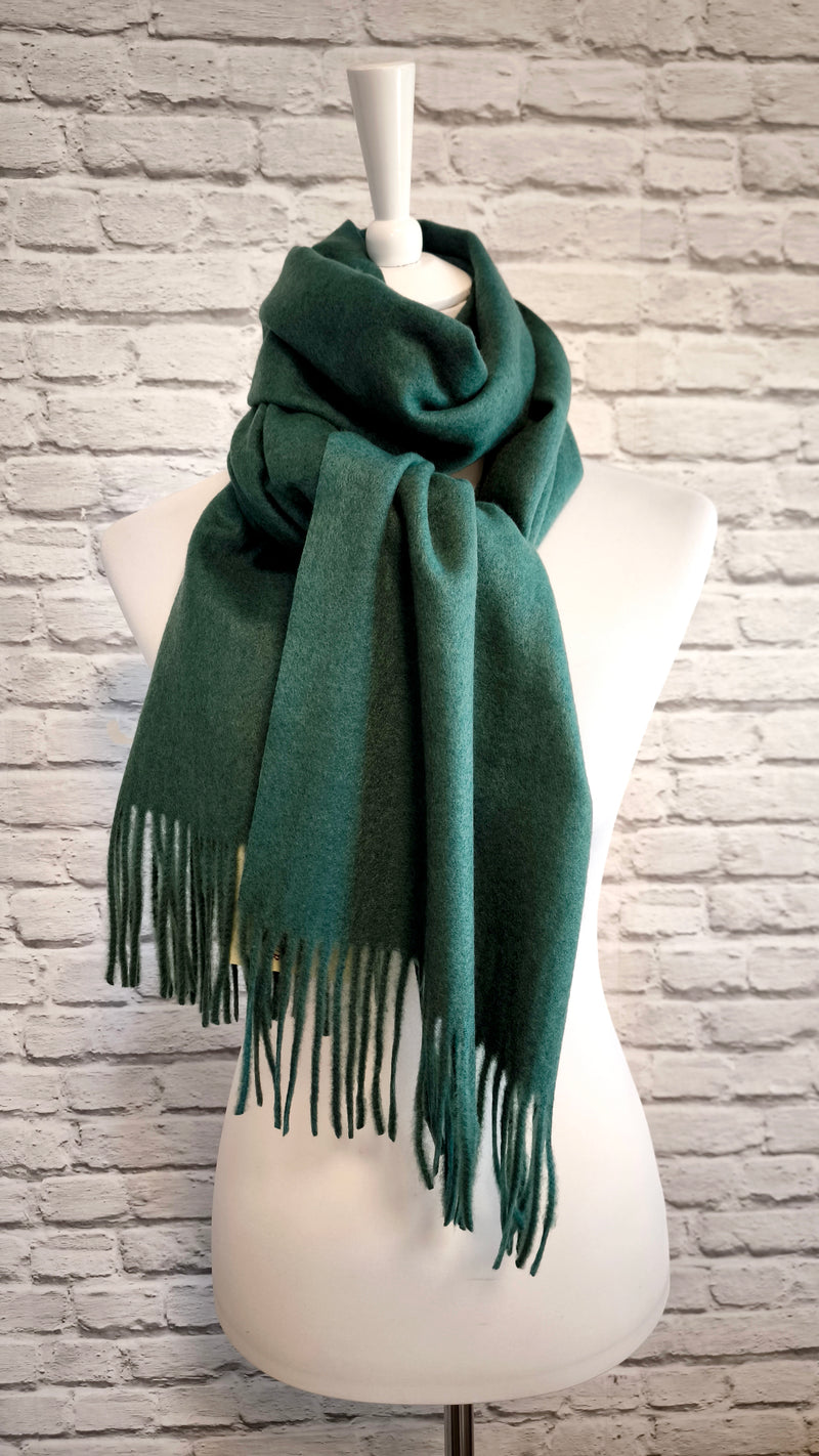 Classic Woven Schal mit Fransen UNISEX- 4 JAHRESZEITEN