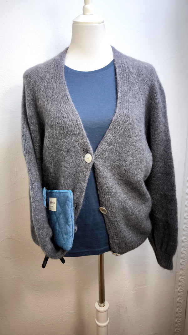 Nachhaltige Alpaka Strickjacke in BIO QUALITÄT - DUNKLER SOMMER