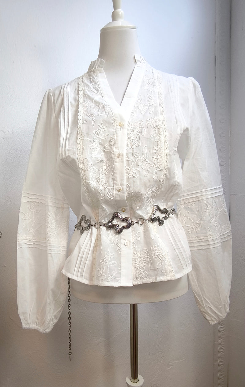 Hochwertige Bluse aus Baumwolle mit Spitzendetails- HERBST WINTER