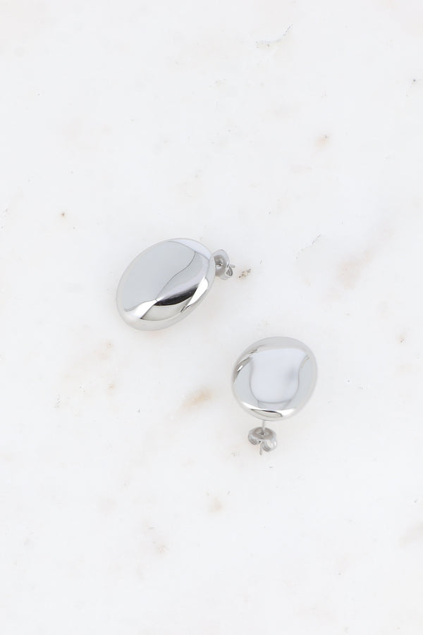 Ohrstecker mit ovalem Spiegelmuster- Silber