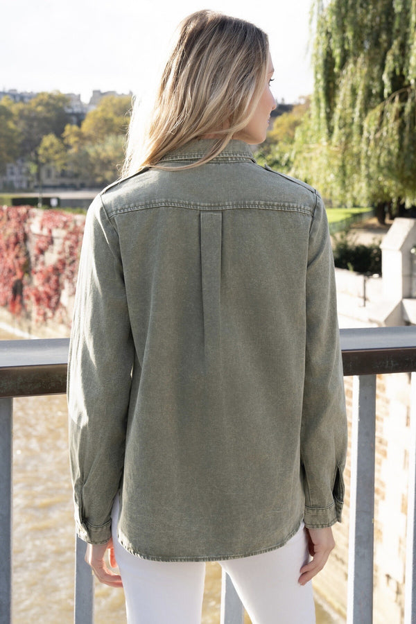HEMD AUS GEWASCHTER BAUMWOLLE- Khaki