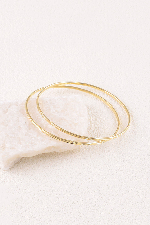 Fein strukturierter Edelstahlarmreif – 2er Set- Gold
