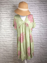 Easy-to-wear Sommer Tunikakleid- Pistazie