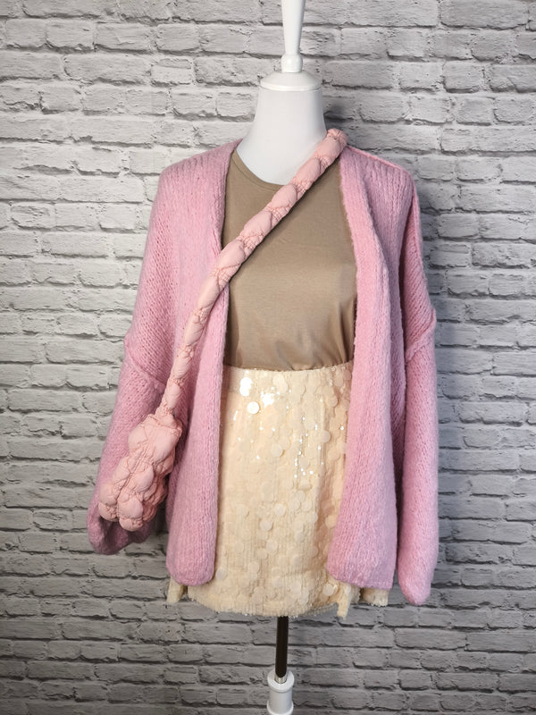 Lässige Oversized Mohair- Strickjacke mit Puffärmel- Rosé