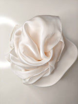 Quadratisches Seidentuch- Perlweiß