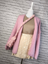 Lässige Oversized Mohair- Strickjacke mit Puffärmel- Rosé