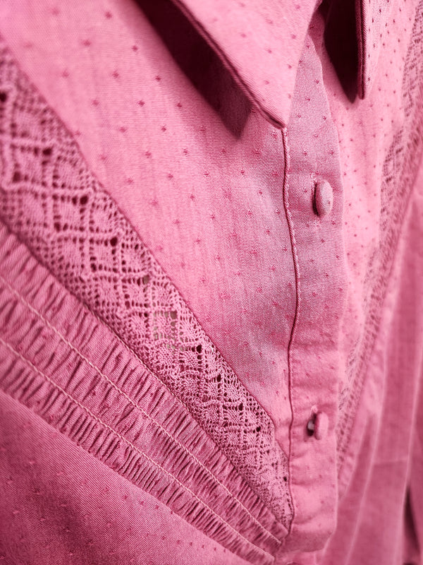 Baumwoll- Bluse mit Details- Erdbeerrot